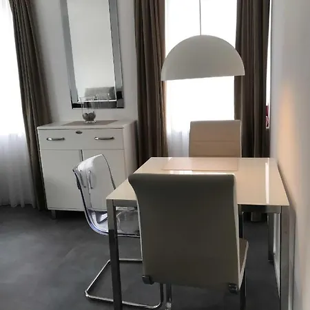 Strandallee 176 Apartment