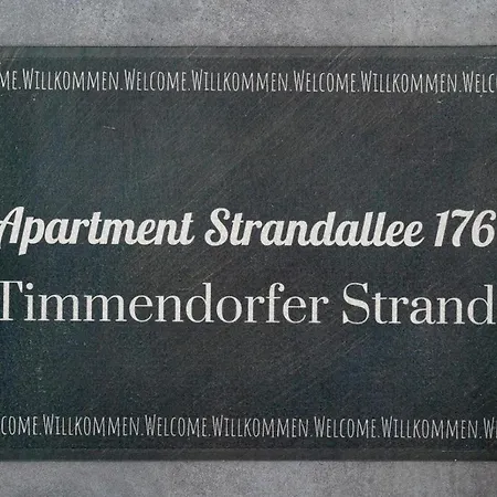 Strandallee 176 *