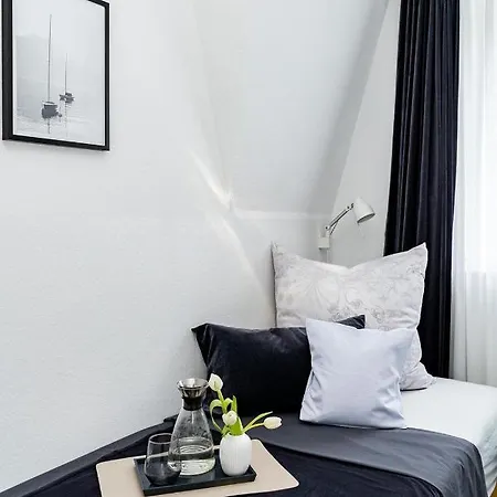 Apartment Strandallee 176